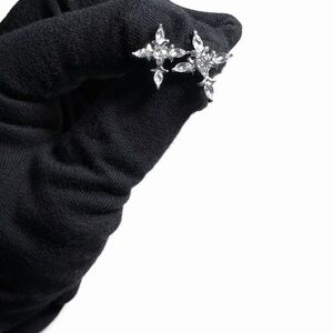 Swarovski Clear Crystal Flower Stud Earrings - Silver